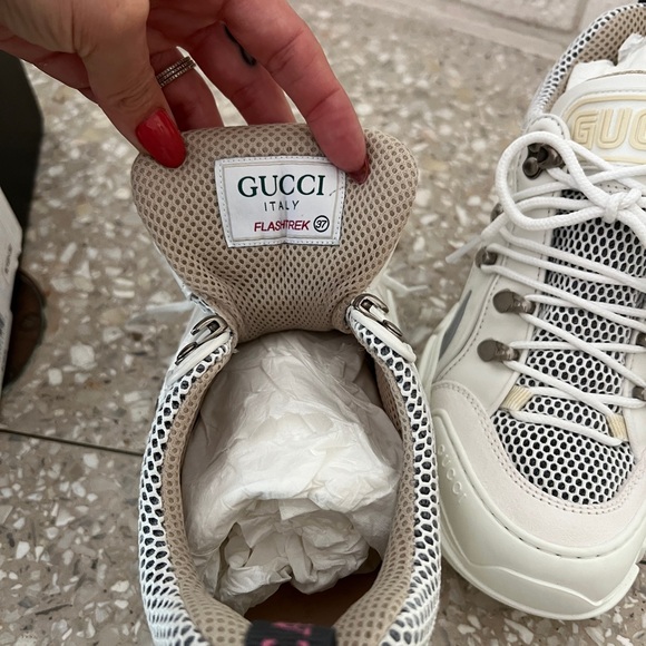 NIB AUTHENTIC GUCCI GLASHTREK SNEAKER - Picture 7 of 16